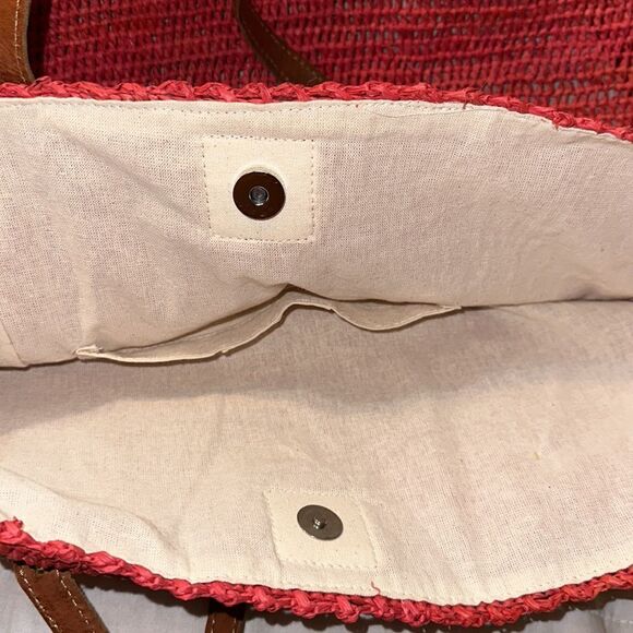 Mar Y Sol Coral Portland Crocheted Raffia Carryall Tote Genuine Leather Handle - Picture 10 of 10